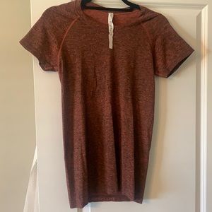 Lululemon Swiftly Tech SS 2.0 size 8